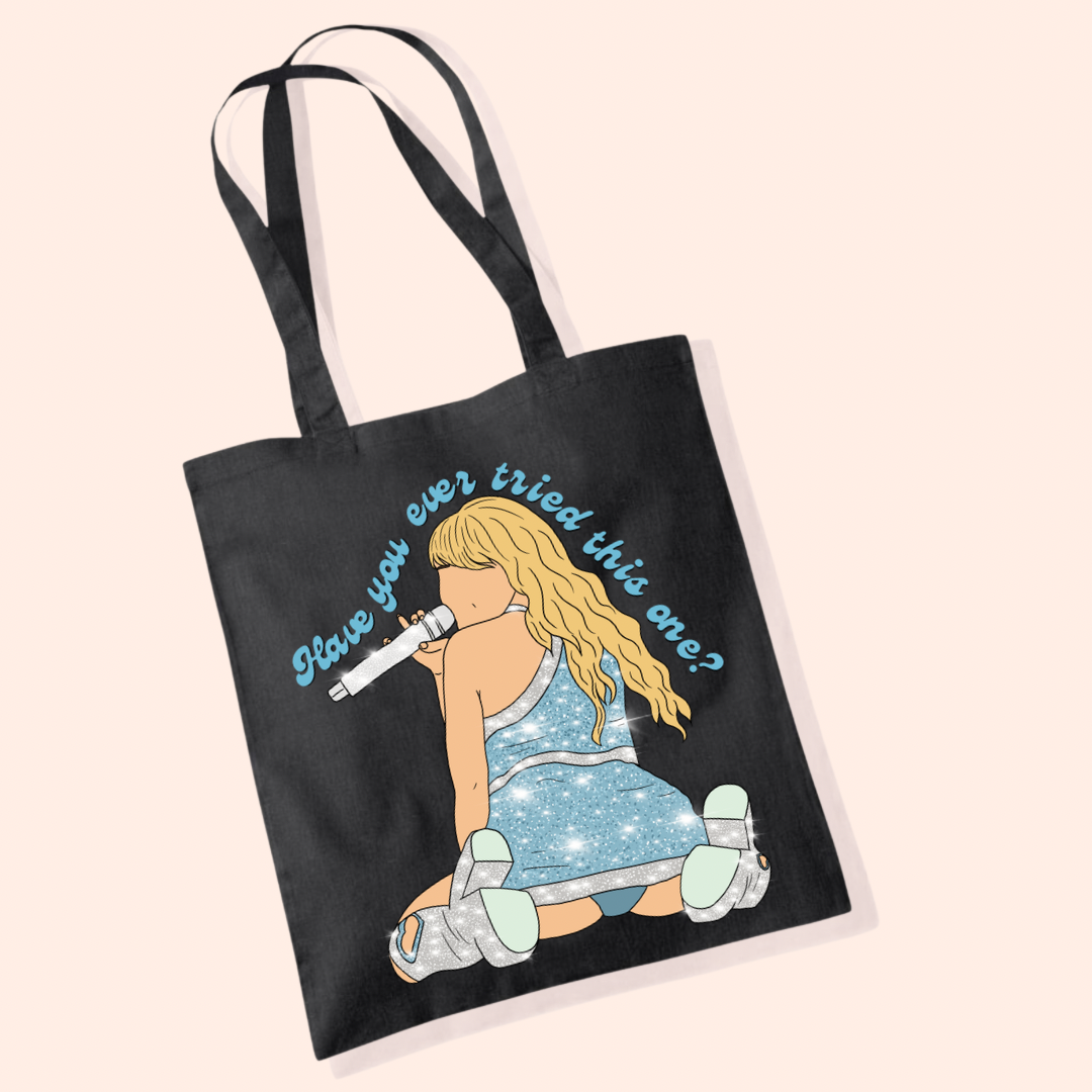 Juno Pose Tote Bag